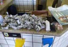 Casal é preso com farta quantidade de drogas no Marotinho em Itamaraju