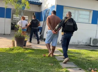 Casal é preso com grande quantidade de drogas durante operação da Polícia Civil em Porto Seguro