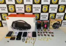 Casal é preso por Policiais Civis com drogas e objetos roubados em Posto da Mata