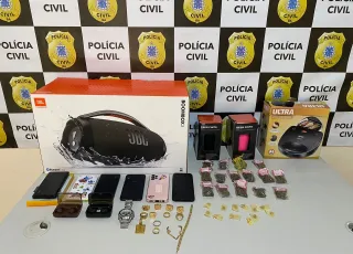 Casal é preso por Policiais Civis com drogas e objetos roubados em Posto da Mata