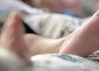 Casal é preso suspeito de espancar criança de 3 anos