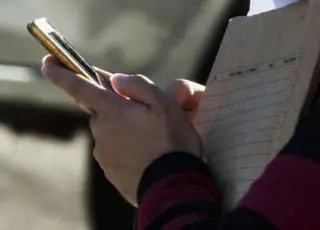 Celular se torna principal forma de acesso à internet no Brasil