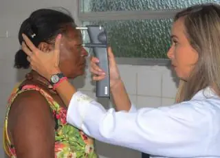 Cerca de 300 pacientes participaram do mutirão do glaucoma em Caravelas