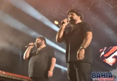 César Menotti & Fabiano comandam noite de recorde de público na Festa do Casamenteiro em Posto da Mata