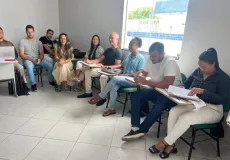 Chamamento público do PNAE reúne agricultores familiares e entidades no município