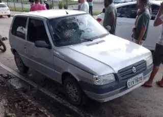 Cigano é executado a tiros dentro do carro em Eunápolis