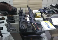 Cinco policiais são presos suspeitos de integrar grupo de extermínio na Bahia