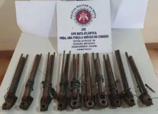 CIPE/MATA ATLÂNTICA apreende sacola com 10 armas de fogo no interior de Posto da Mata