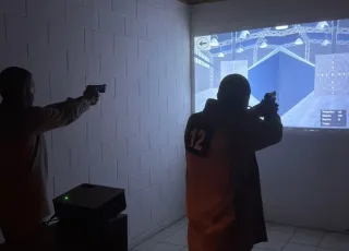 CIPE/Mata Atlântica investe em simulador virtual de tiro para aprimorar treinamento policial