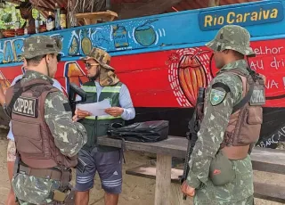 CIPPA e SEMMA/Porto Seguro embargam atividade de cabana no município de Porto Seguro.