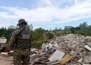 CIPPA flagra descarte ilegal de lixo em Porto Seguro
