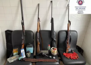 CIPPA/Porto Seguro apreende armas de fogo, munições e materiais usados na caça ilegal de animais silvestres.