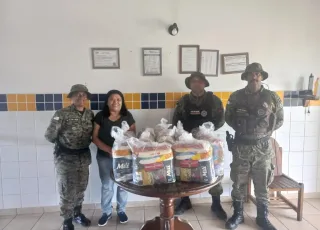 CIPPA/PS, dando continuidade à campanha Bahia sem Fome, entrega 15 cestas básicas no distrito de Agrovila, município de Porto Seguro