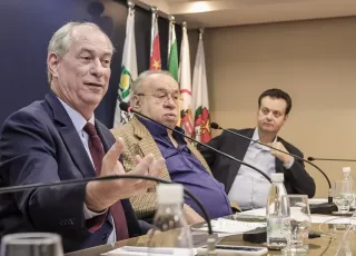 Ciro Gomes diz que vai reformar CLT protegendo renda dos trabalhadores