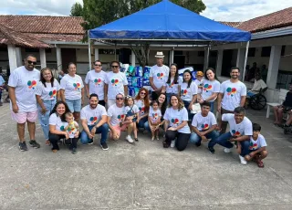 Colaboradores da Suzano e JSL doam mais de mil fraldas em visita ao Lar dos Idosos de Teixeira de Freitas