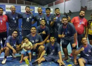 Com apoio da Prefeitura e da comunidade, atletas do Handebol de Medeiros Neto conquistam 2º lugar em campeonato regional