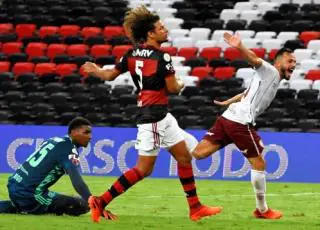 Com gol no fim, Fluminense vence Flamengo no Maracanã