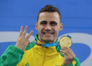 Com ouro na natação, Brasil reassume vice-liderança de medalhas no Pan