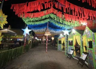 Alegria, música boa e gente bonita marca o primeiro dia do São João de Caravelas