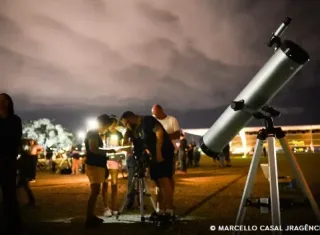 Cometa que passará perto da Terra poderá ser visto no Brasil