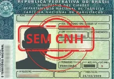 Condutor sem CNH e com tornozeleira é detido apos colidir com a moto de um policia militar em Itamaraju