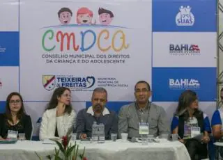 Conferência Municipal dos Direitos da Criança e do Adolescente é aberta com a presença de autoridades em Teixeira de Freitas