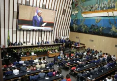 Confira os deputados estaduais eleitos na Bahia; Ivana Bastos lidera votação com mais de 203 mil votos