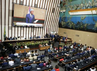 Confira os deputados estaduais eleitos na Bahia; Ivana Bastos lidera votação com mais de 203 mil votos