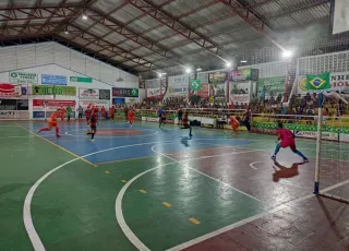 Confira os resultados dos jogos desta segunda-feira (12) pela Copa Comércio de Futsal