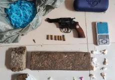 Confronto com a PM deixa um morto e resulta em apreensão de arma e drogas em Eunápolis