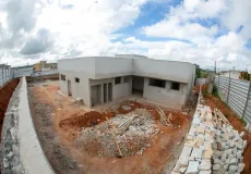 Construção da UBS Santos Guimarães entra em fase final, em Teixeira