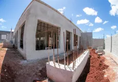Construção de UBS no Redenção chega a 52% e ampliará atendimento na região