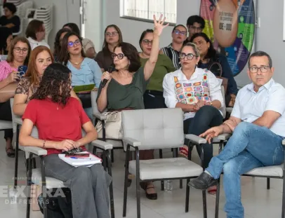 Construção do novo Plano Municipal de Educação ganha força em Teixeira de Freitas