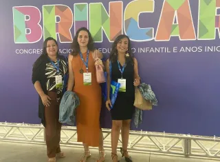 Coordenadoras da Educação de Medeiros Neto participam do Congresso Brincar, em Vitória (ES)
