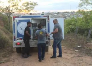Corpo de mulher em estado de putrefação é encontrado  em matagal na cidade de Itamaraju