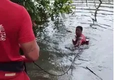 Corpo do sexo masculino é resgatado pelos bombeiros no Rio Alcobaça em Teixeira de Freitas