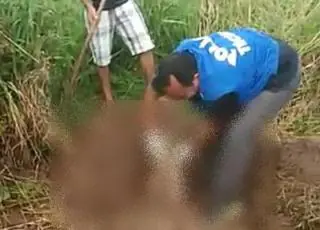Corpo é encontrado em cova rasa em meio a uma plantação e café em Teixeira de Freitas