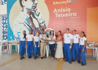 CPM Teixeira de Freitas doa 47 cestas básicas a instituições