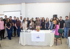 CRAM apresenta trabalho de acolhimento a mulheres em situação de violência durante mesa redonda