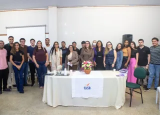 CRAM apresenta trabalho de acolhimento a mulheres em situação de violência durante mesa redonda