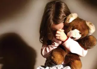 Criança de 6 anos é estuprada por adolescentes em Posto da Mata