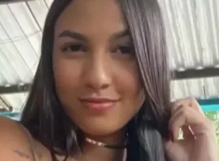 Crime brutal: Mulher é morta com ao menos 20 tiros dentro de casa com o filho ao lado em Gongogi