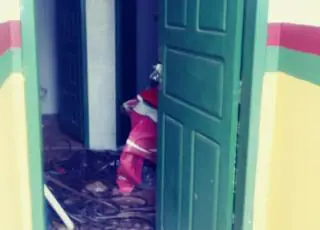 Criminosos furtam material esportivo e elétrico do Estádio Municipal de Caravelas