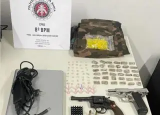 Criminosos morrem em confronto com policiais em Porto Seguro. Drogas e armas foram apreendidas