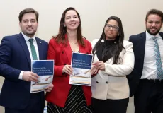 Daniela Borges e Hermes Hilarião recebem propostas da juventude da advocacia baiana 