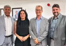 Decisões em reunião com governador impulsionam crescimento de Teixeira de Freitas