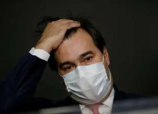 DEM decide expulsar Rodrigo Maia da sigla, diz Arthur Maia