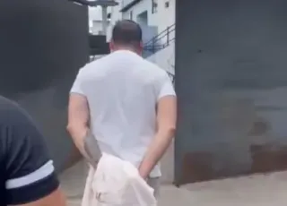 Dentista é preso dentro de clínica suspeito de envolvimento com tráfico de drogas