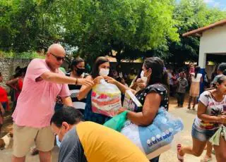 Dep. federal Uldurico Jr. destina emenda parlamentar para ajudar famílias em vulnerabilidade assistidas pela Assistência Social em Medeiros Neto