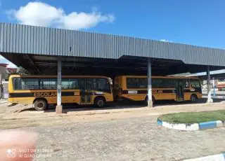Deputado Cajado atende pedido de Lili e destina emenda para construção de quadra poliesportiva em Jucuruçu.
